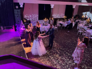 bride-and-groom-dancing-saint-lukes-and-the-winged-ox
