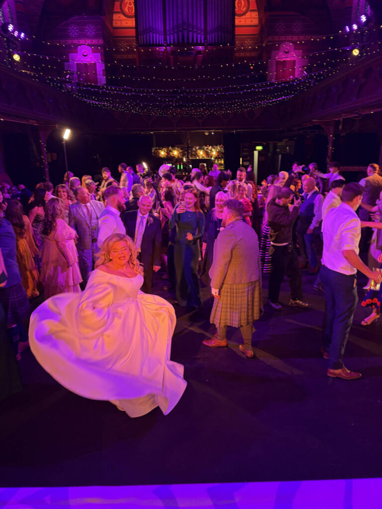 abbey-dancing-bride-cottiers-glasgow