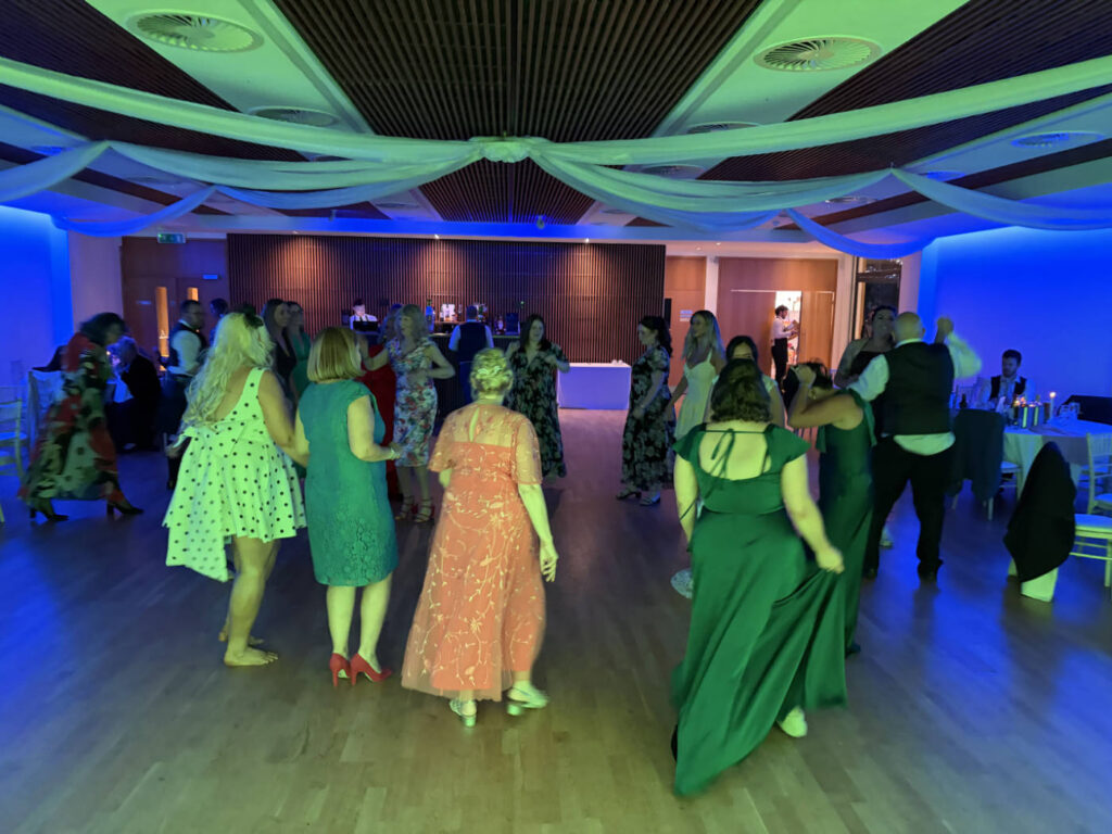 mr and mrs fisher, kilmardinny house, bearsden, glasgow 2 dancing wedding kilmandinny house